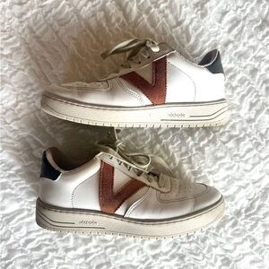 Victoria Leather Sneakers Two Tone White Brown EU 38 Minimal